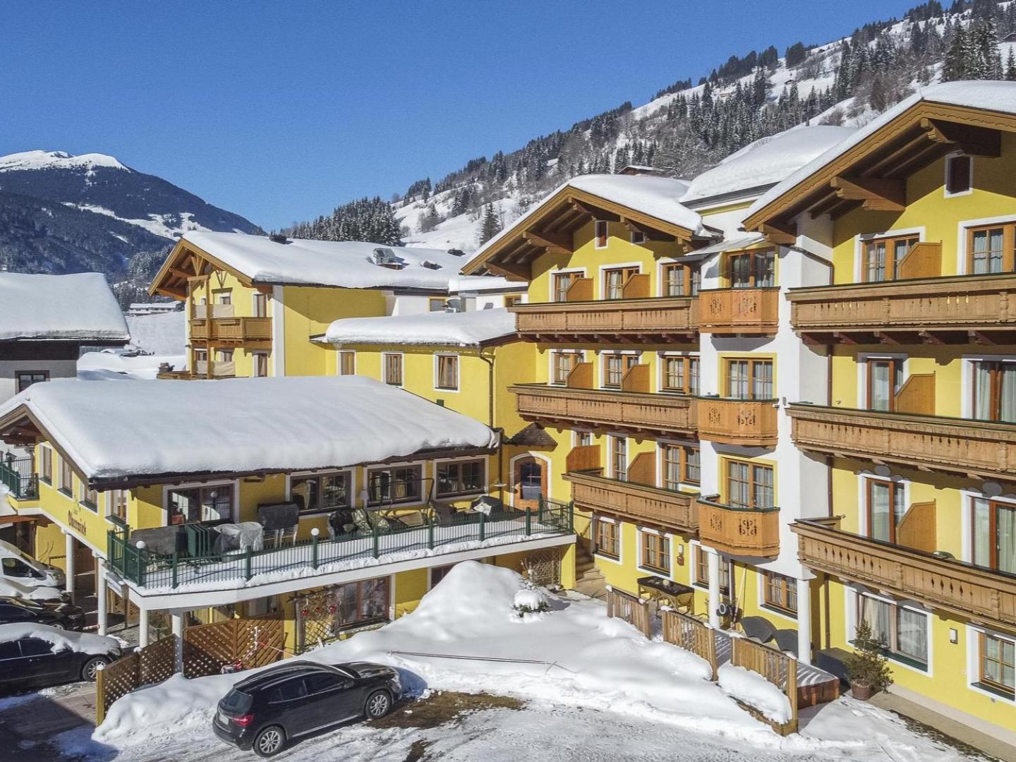 Hotel Oberwirt - Nahe An Saalbach Und Zell Am See Viehhofen Buitenkant foto